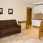 Turísticos La Castilleja Apartamento Córdova