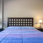 Apartamento Turísticos La Castilleja Córdoba